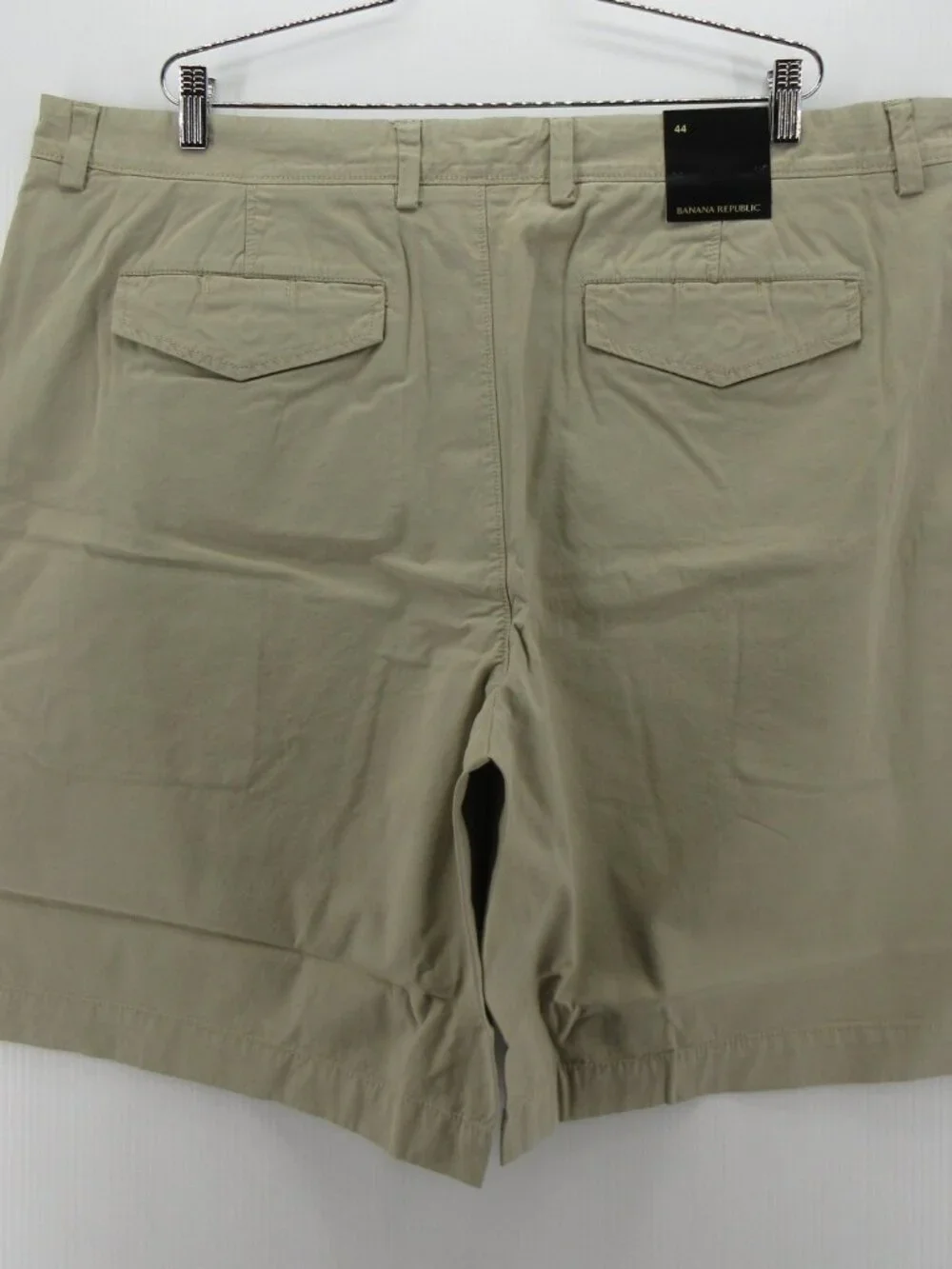 Banana Republic Shorts 44 Khaki Garment Dye Relaxed Chino Canvas NEW